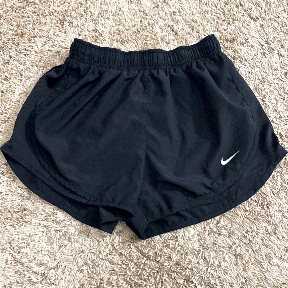 Nike athletic shorts size S